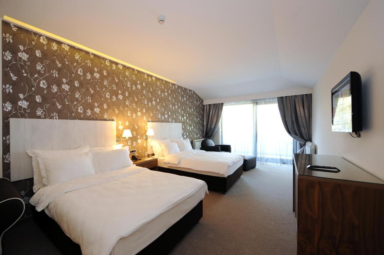 בלגרד Hotel 1000 Ruza מראה חיצוני תמונה