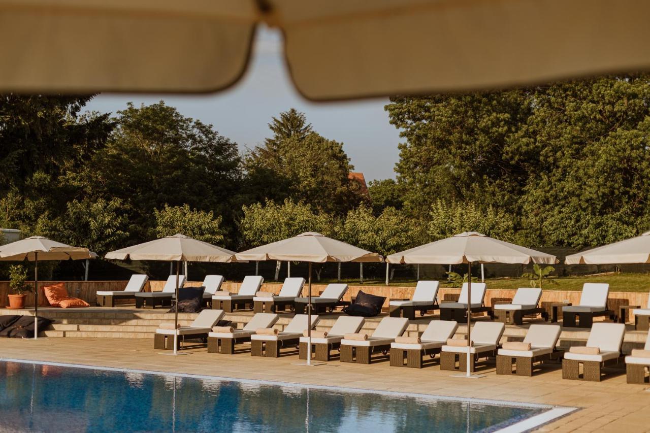 בלגרד Hotel 1000 Ruza מראה חיצוני תמונה