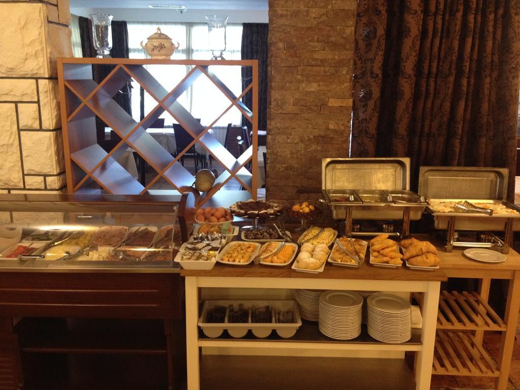 בלגרד Hotel 1000 Ruza מראה חיצוני תמונה