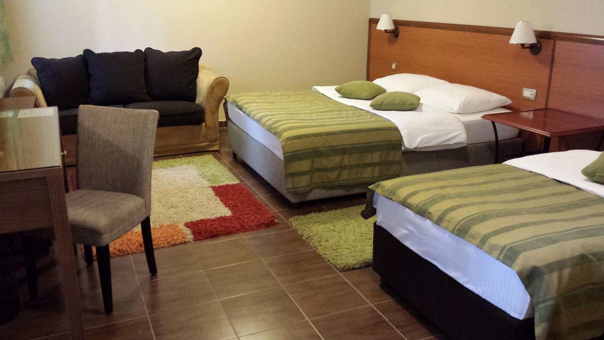 בלגרד Hotel 1000 Ruza חדר תמונה