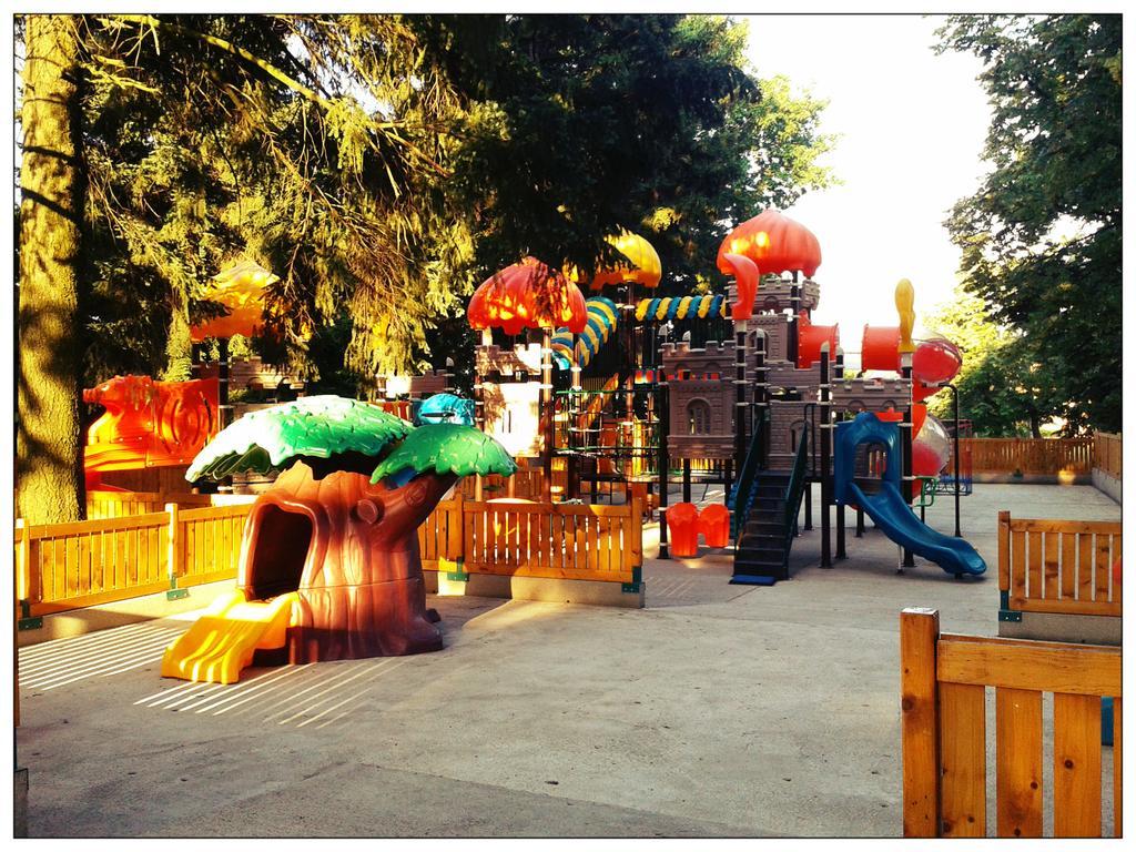 בלגרד Hotel 1000 Ruza מראה חיצוני תמונה