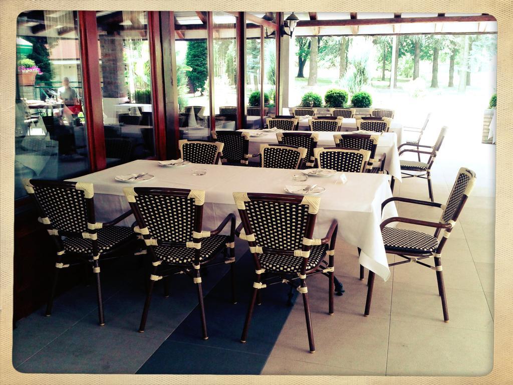 בלגרד Hotel 1000 Ruza מראה חיצוני תמונה