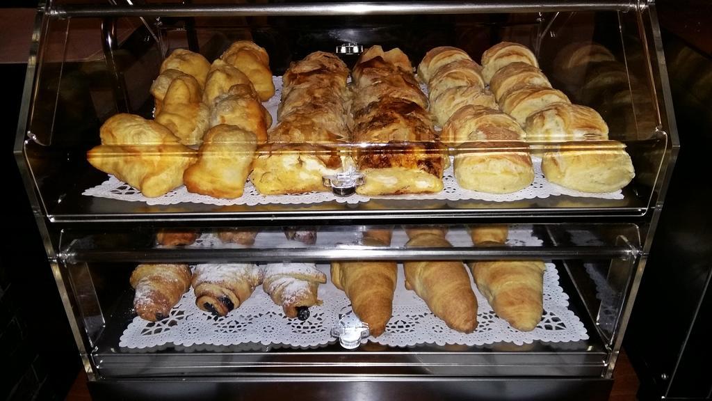 בלגרד Hotel 1000 Ruza מראה חיצוני תמונה