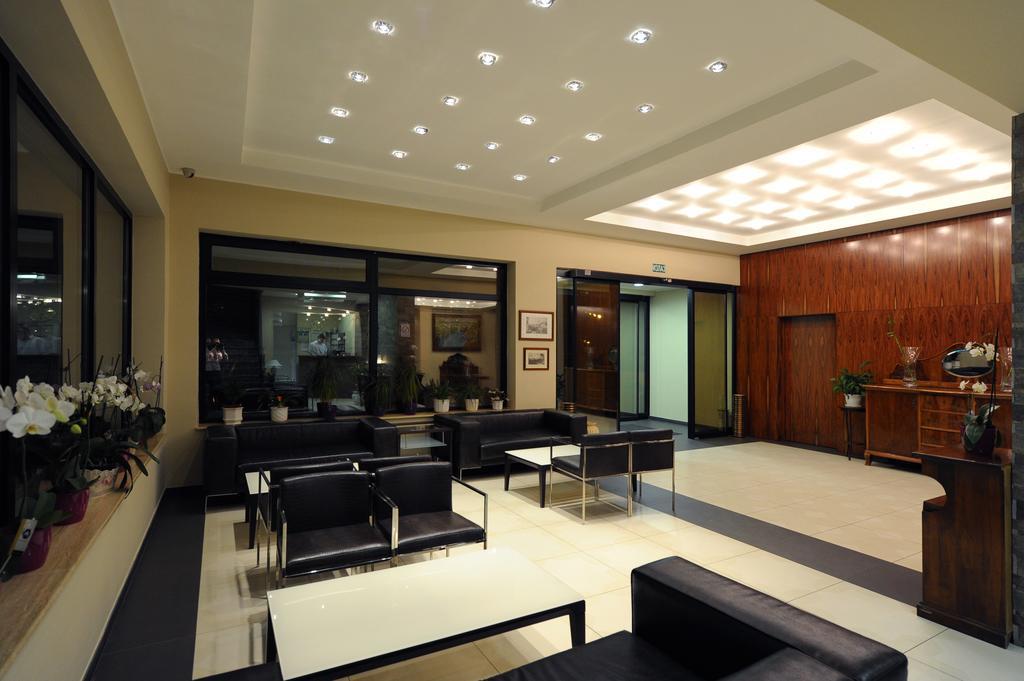 בלגרד Hotel 1000 Ruza מראה חיצוני תמונה